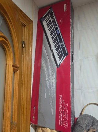 Caja Korg X50 Sintetizador Musical Teclado