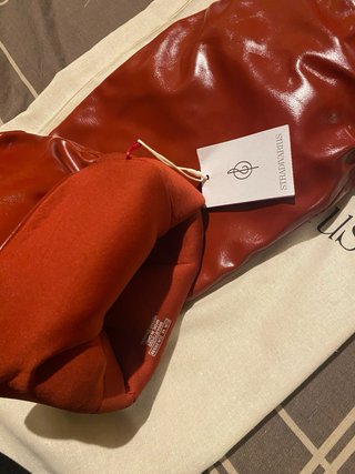 Botas altas rojo burdeos Stradivarius