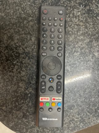 TD Systems Smart TV Wifi Negra