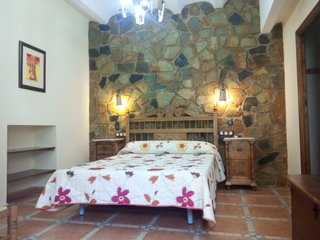 Alquiler casa en La Encina con barbacoa y jacuzzi