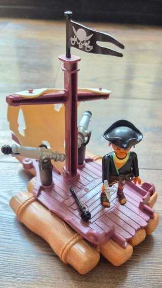 Set Playmobil Piratas Barco y Figuras