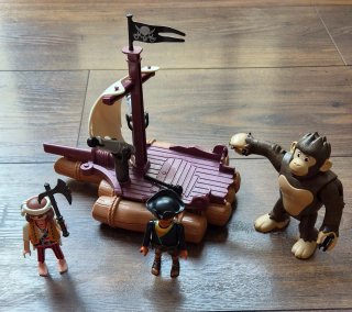Set Playmobil Piratas Barco y Figuras