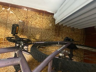 Bicicleta en buen estado (para reparar pedal)