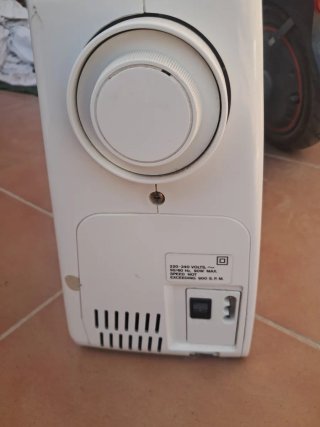 2 Máquinas de Coser Alfa