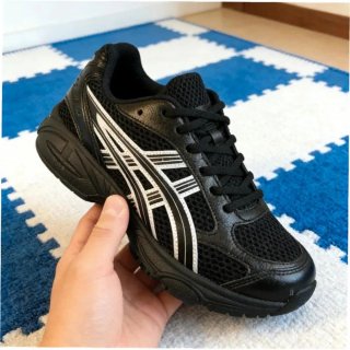 ASICS Gel-Kayano 14 Negro Talla 42.5