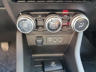 Clio - DESDE 270€/MES ¡SIN PAGAR ENTRADA!
