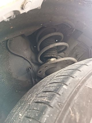AMORTIGUADOR DELANTERO DERECHO TOYOTA VERSO (AUR2
