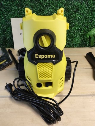 Hidrolimpiadora con ruedas