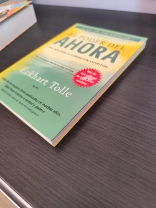 El poder del ahora una guía para la iluminación...