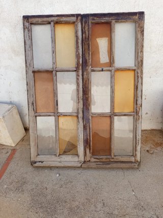 Ventana de madera caoba antigua Medidas 97x125