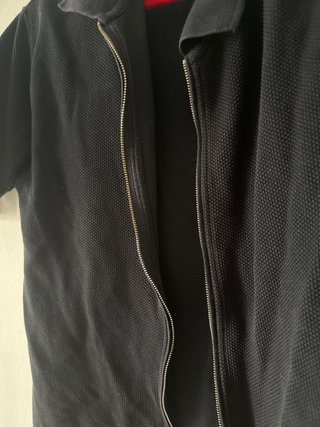 Camiseta Zara azul oscuro