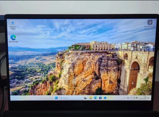MSI Modern 14 i7 16GB RAM