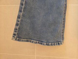 Vaqueros acampanados talla 36