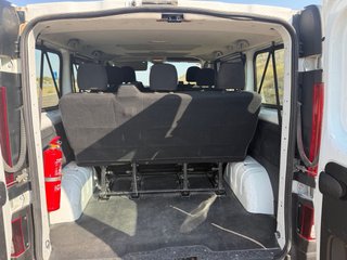 renault trafic 9 plazas