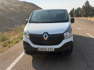 renault trafic 9 plazas