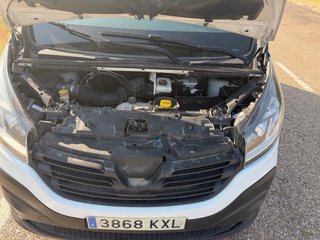renault trafic 9 plazas