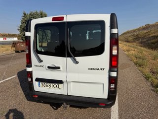 renault trafic 9 plazas