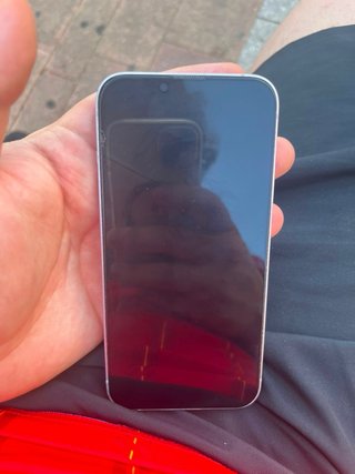 iPhone 14 Morado