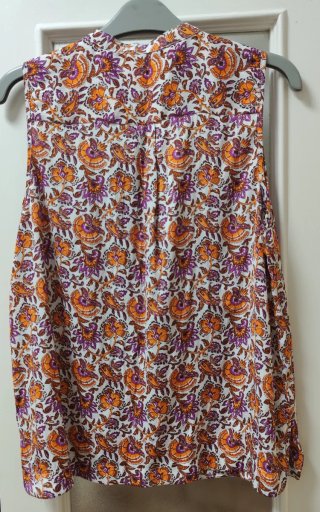 ✨ NO NEGOCIABLE ✨  Blusa sin mangas floral