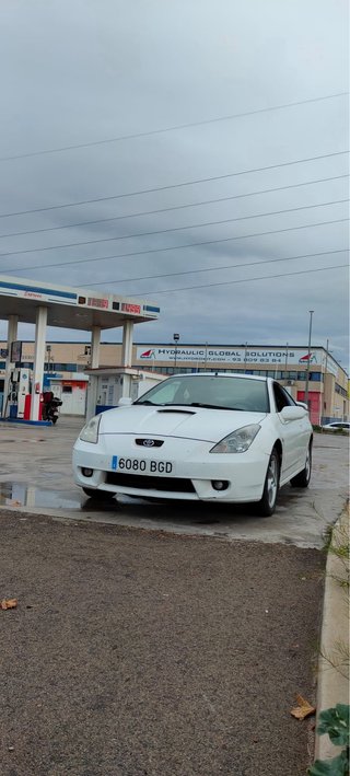 Toyota Celica 2000