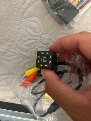 Pantalla para coche con cámara