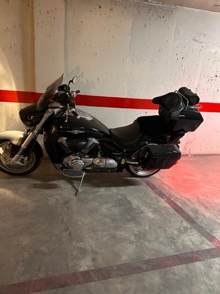 Suzuki Intruder 1800 MR  negro