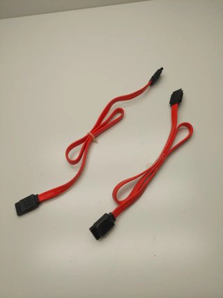 Cables SATA Rojos