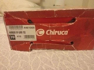 Botas de montaña chiruca con goretex suela vibran