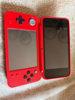 New Nintendo 2DS XL Poké Ball | Completa
