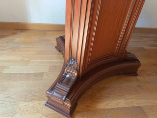 Mesa de comedor de madera elegante, extensible