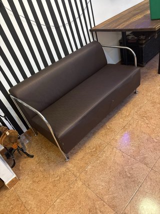 Sofá bajo de recepción 2 plazas  2 unidades