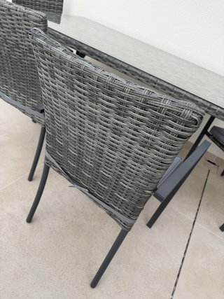 Mesa terraza y 4 sillas