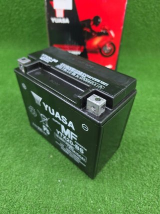 Batería Yuasa YTX20-BS 12V 270 CCA Moto