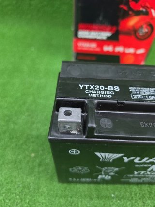 Batería Yuasa YTX20-BS 12V 270 CCA Moto