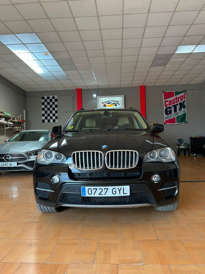 BMW X5 xDrive 30dA - foto 1