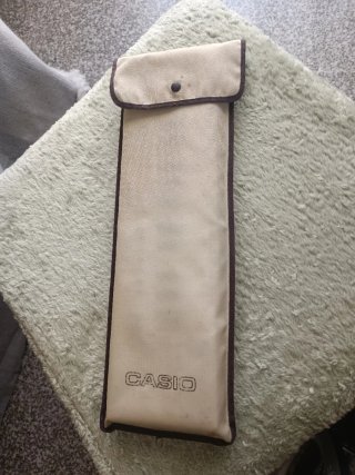 Casio PT-80 vintage con funda original