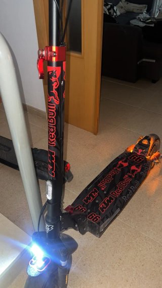 Patín Eléctrico Zwheel Modificado  KTM Red Bull