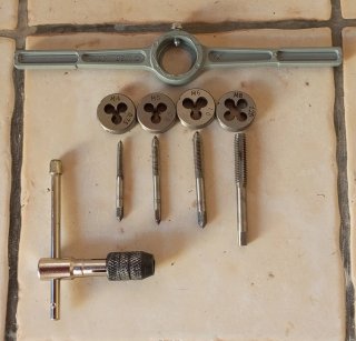 Set de machos de roscar acero