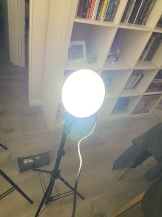 Trípodes Newer con 2 focos LED 5500k/2700k