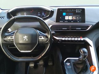 Peugeot 5008 Allure 1.2L PureTech 96kW (130CV) S&S