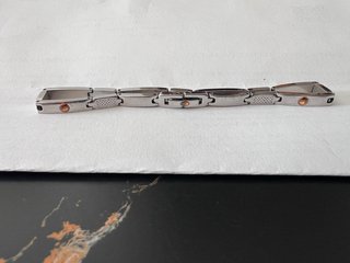 Pulsera Acero Elegante Eslabón Oro y Plata