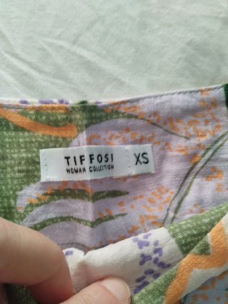 Pantalón Tifosi ancho estampado hojas talla XS