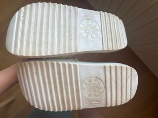 Chanclas Bimba y Lola Beige