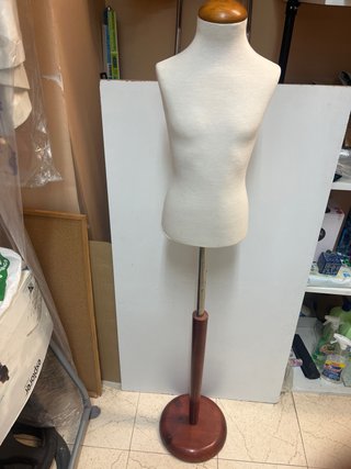 Liquidacion ultimo Maniquí Infantil (Blanco)