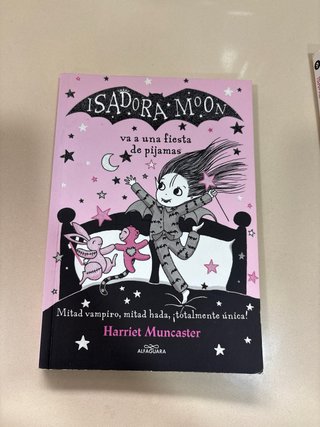 Libros Isadora Moon 4, 7, 8, 9 y 10