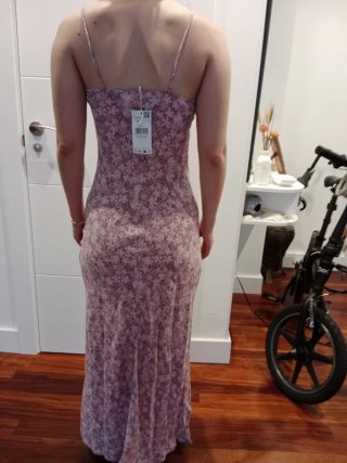 Vestido largo floral Mango