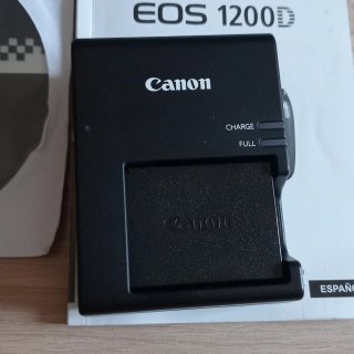 ✅!!! OFERTA !!!✅Canon EOS 1200D Cámara Digital Neg