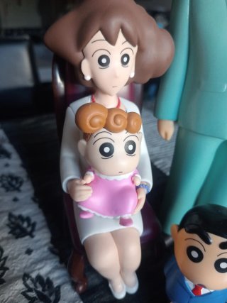 Familia Shin Chan Nohara Figuras