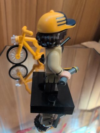 Figura basada en Dustin Stranger Things