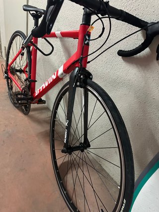 Bicicleta BTWIN Triban Roja
